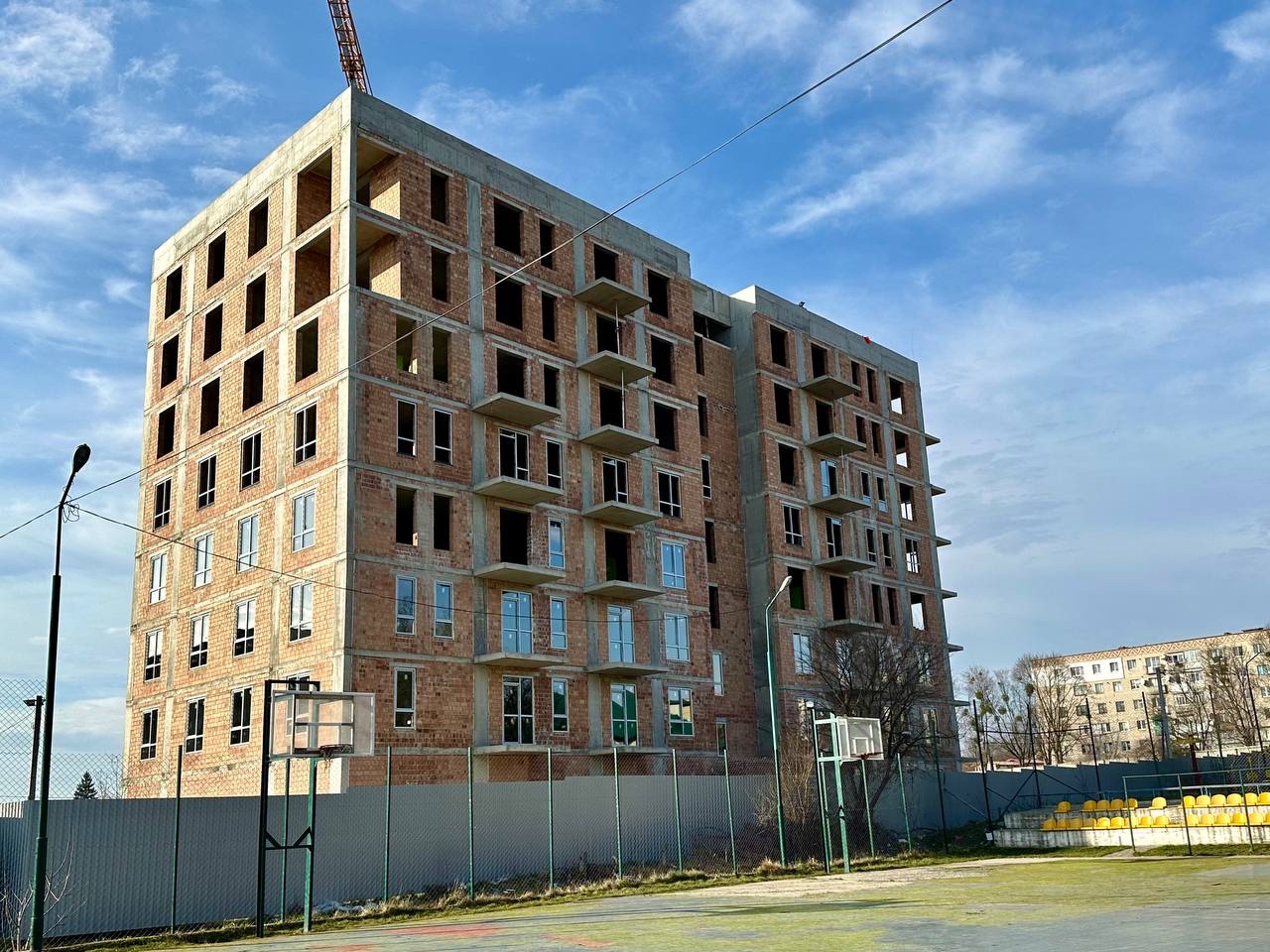 Лютий 2024 Лютий 20241